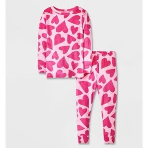 Cat & Jack Girls Hearts Soft Snug Pajamas